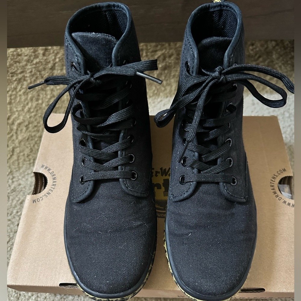 Dr. Martens Shoreditch Black Canvas Boots